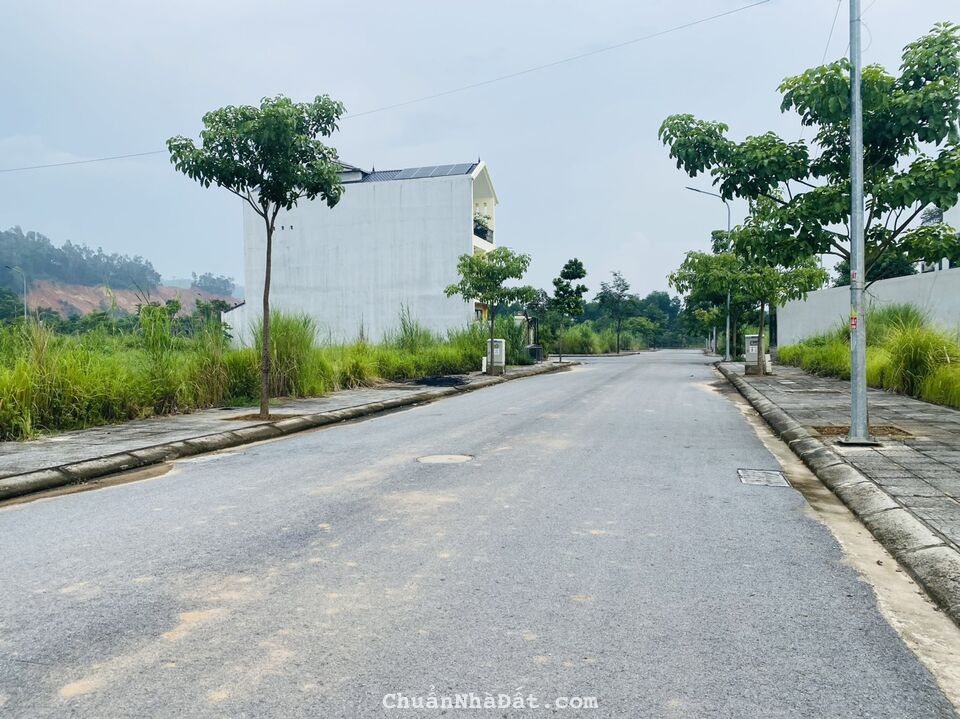 Bán đất giá rẻ cắt lỗ trong khu đô thị Park Hill Thành Công, Định Trung, Vĩnh Yên. Lh: 0986934038