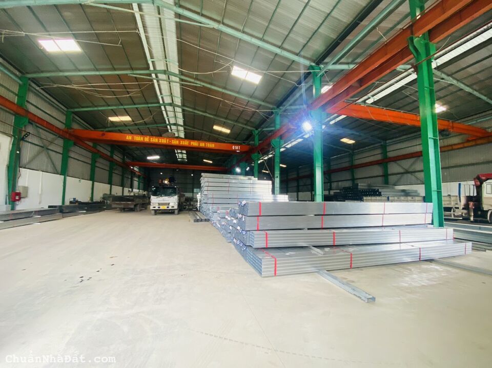 Cho thuê toàn bộ xưởng rộng 4000m2 tại thành phố Vĩnh Yên, Vĩnh Phúc. 