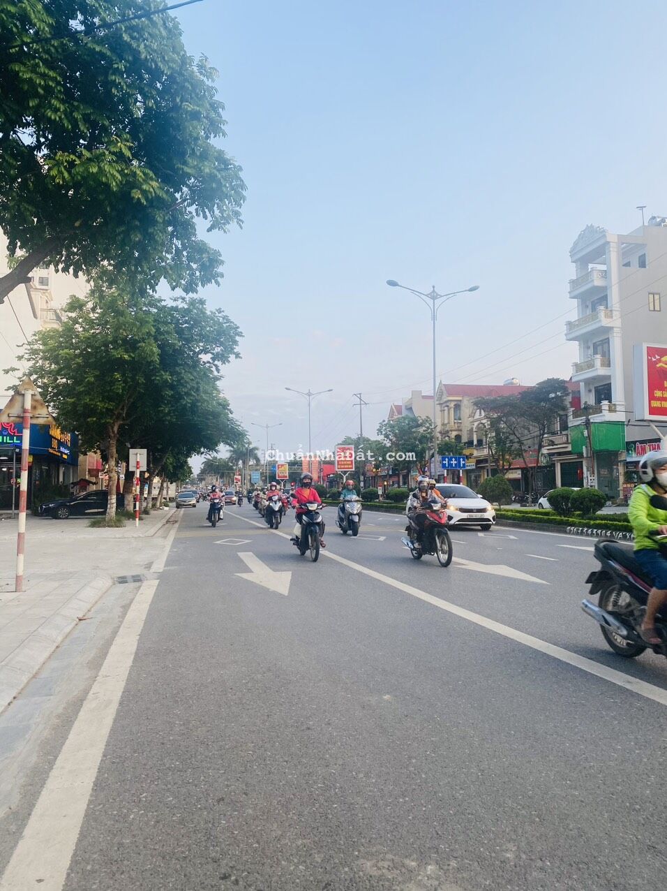 Bán nhà mặt phố Nguyễn Tất Thành, Khai Quang, Vĩnh Yên. Lh: 0986934038 Bán nhà mặt phố Nguyễn Tất Thành, Khai Quang, Vĩnh Yên. Lh: 0986934038