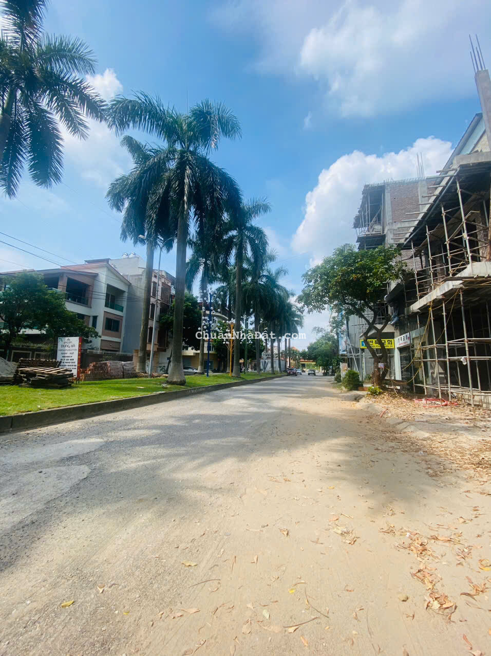 Bán căn nhà xây thô đang chờ hoàn thiện tại khu đô thị Chùa Hà Tiên, Liên Bảo, Vĩnh Yên