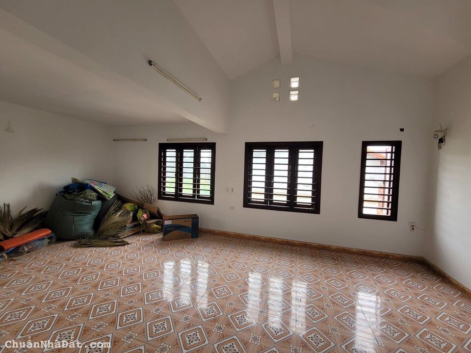 Cần bán gấp căn nhà 2 tầng gần trường mầm non Sao Mai, Liên Bảo, Vĩnh Yên, Vĩnh Phúc