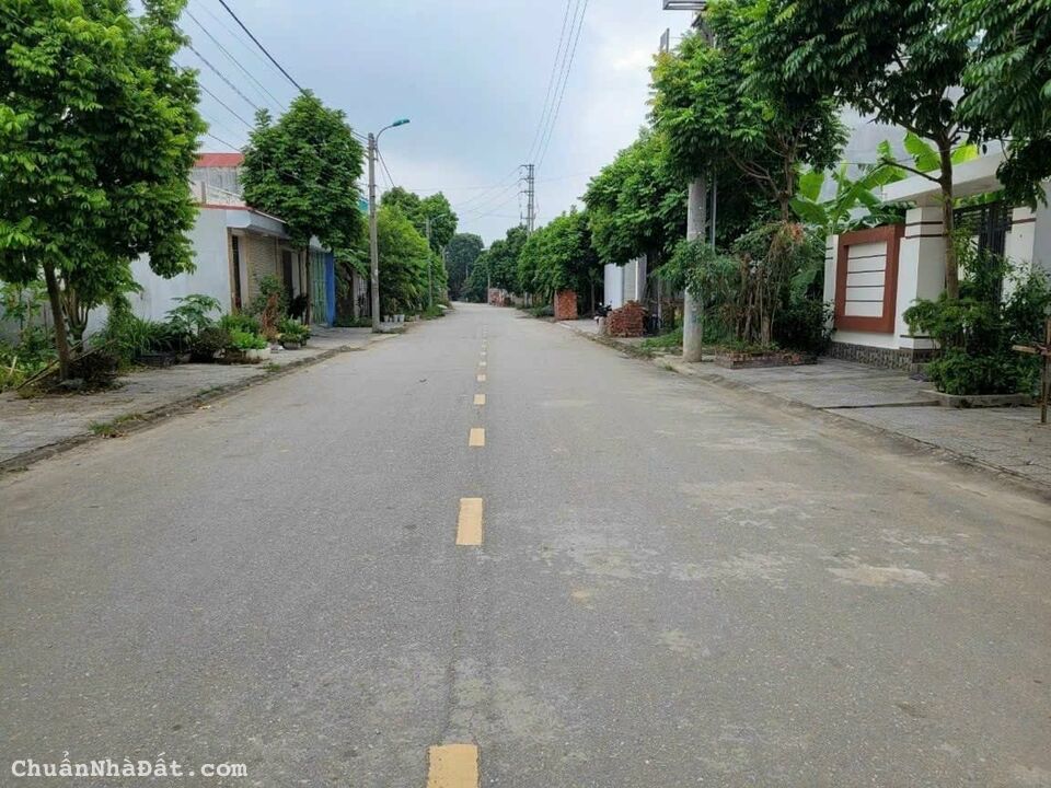 Bán đất hai đầu đường trước sau Sốc Lường, Hội Hợp, Vĩnh Yên. Lh: 0986934038