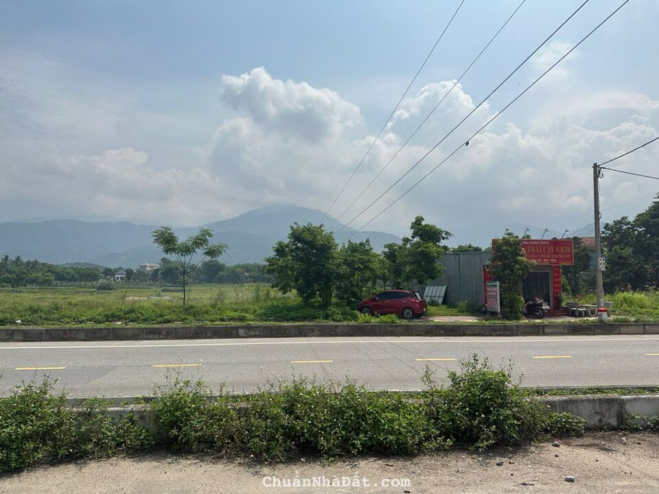 Bán đất đấu giá mặt đường 302 Nhân Lý, Tam Quan, Vĩnh Yên, Vĩnh Phúc. Lh: 0986934038