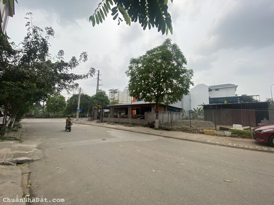 Bán đất biệt thự khu Bảo Quân sau siêu thị coopmark, Khai Quang, Vĩnh Yên. Lh: 0986934038