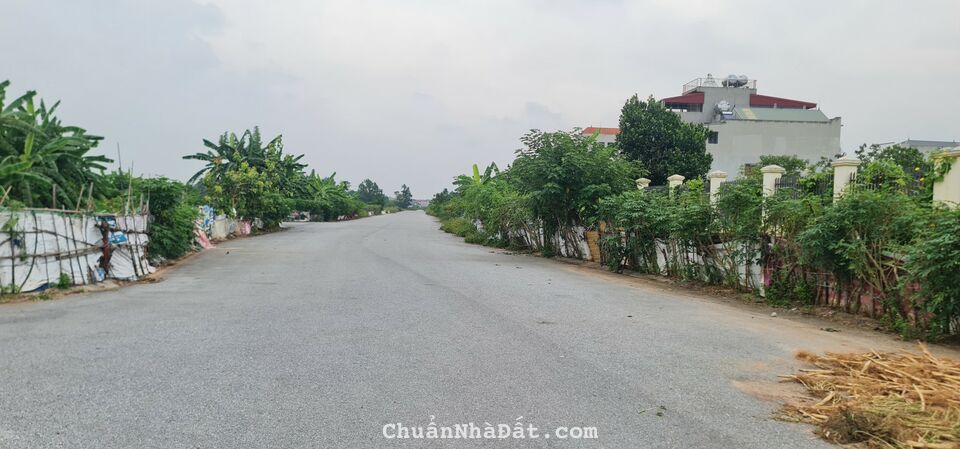 Bán đất dịch vụ Tích Sơn, Tích Sơn , Vĩnh Yên, Vĩnh Phúc. Lh: 0986934038