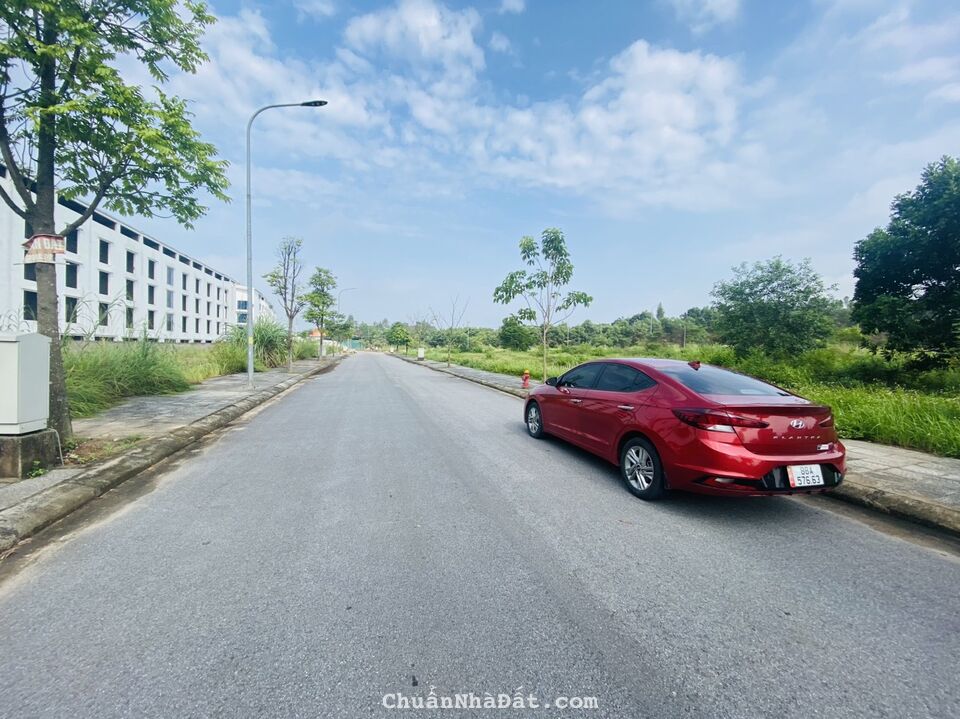 Bán đất mặt QL2B khu đô thị Park Hill Thành Công , Định Trung, Vĩnh Yên. Lh: 0986934038