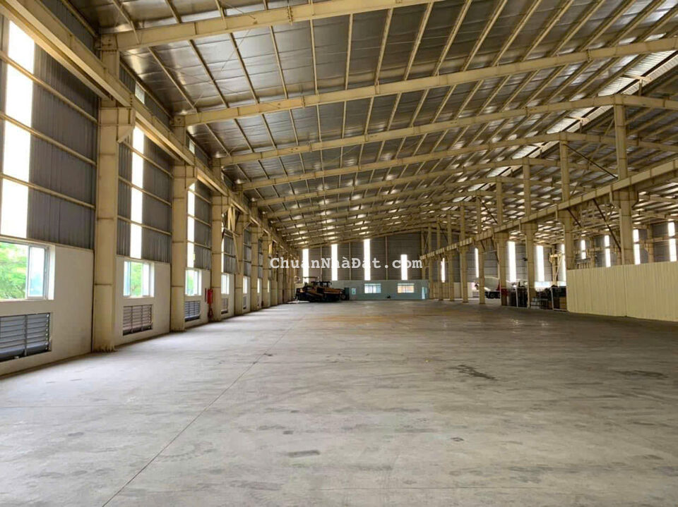 Cho thuê xưởng sản xuất diện tích 6700m2 trong khu công nghiệp Khai Quang, Vĩnh Yên.