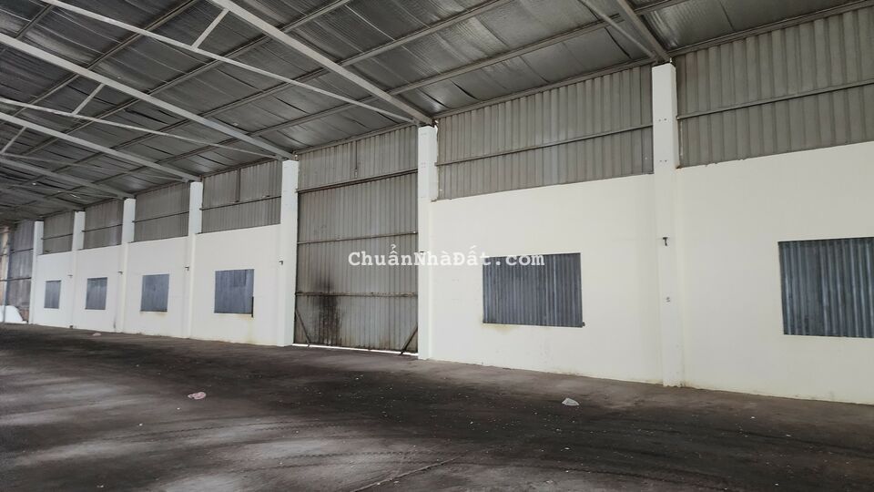 Cho thuê 2800m2 xưởng trong khu công nghiệp Bình Xuyên, Hương Canh, Bình Xuyên, Vĩnh Phúc. 