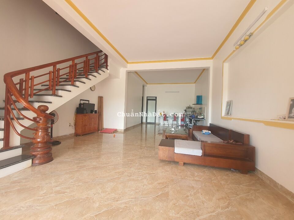 Cho thuê nhà ở gia đình tại Hán Lữ, Khai Quang, Vĩnh Yên, Vĩnh Phúc. Lh: 0986934038