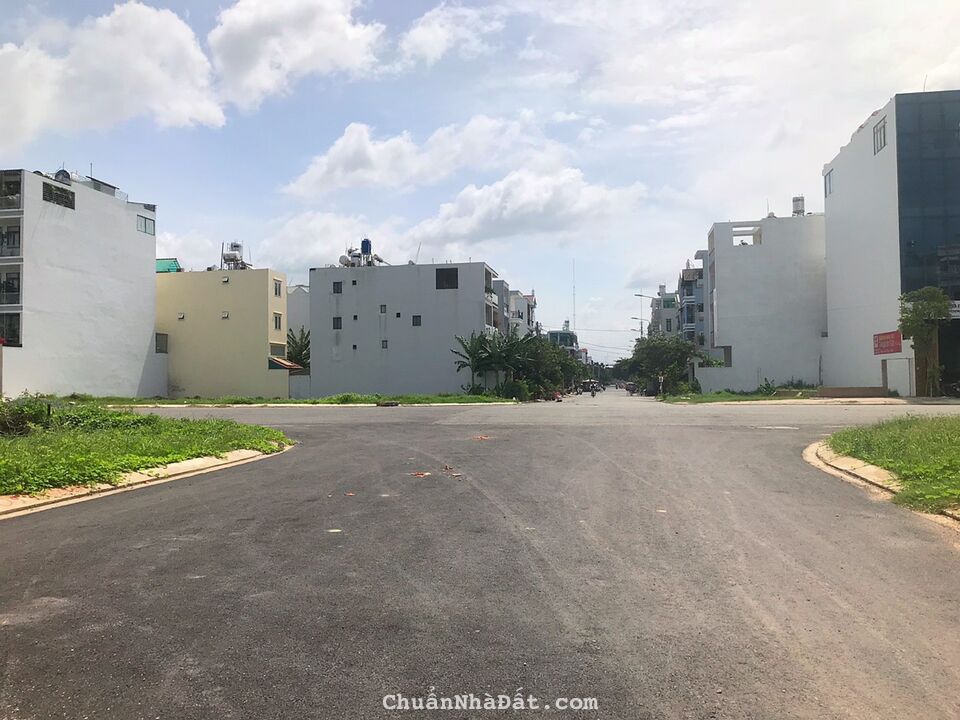 Cần Bán Lô Đất (5x20)100m2,KDC Chợ Bình Điền,Quận 8.SHR Ngân Hàng Cho Vây 70% Giá 2TY3 