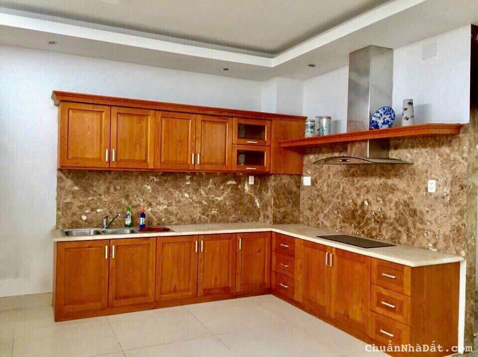 Nhà 6 tầng mặt tiền đường Huỳnh Tấn Phát, Quận 7. Ngang gần 6m, 21 tỷ.