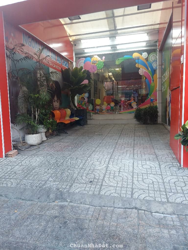 Nhà phố 3 tàng mặt đường Lê Văn Lương. TN 30 tr. 125m2. 11 tỷ. Nhà phố 3 tàng mặt đường Lê Văn Lương. TN 30 tr. 125m2. 11 tỷ.