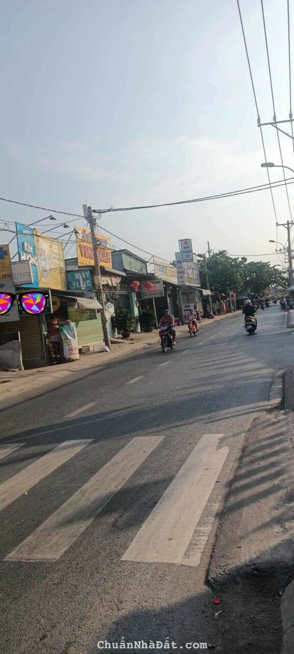 HÀNG NGỘP!  Nhà 2 tầng mặt tiền đường Lê văn Lương, Nhà bè, kdbb tốt. 178 m2 chỉ 9 tỷ.