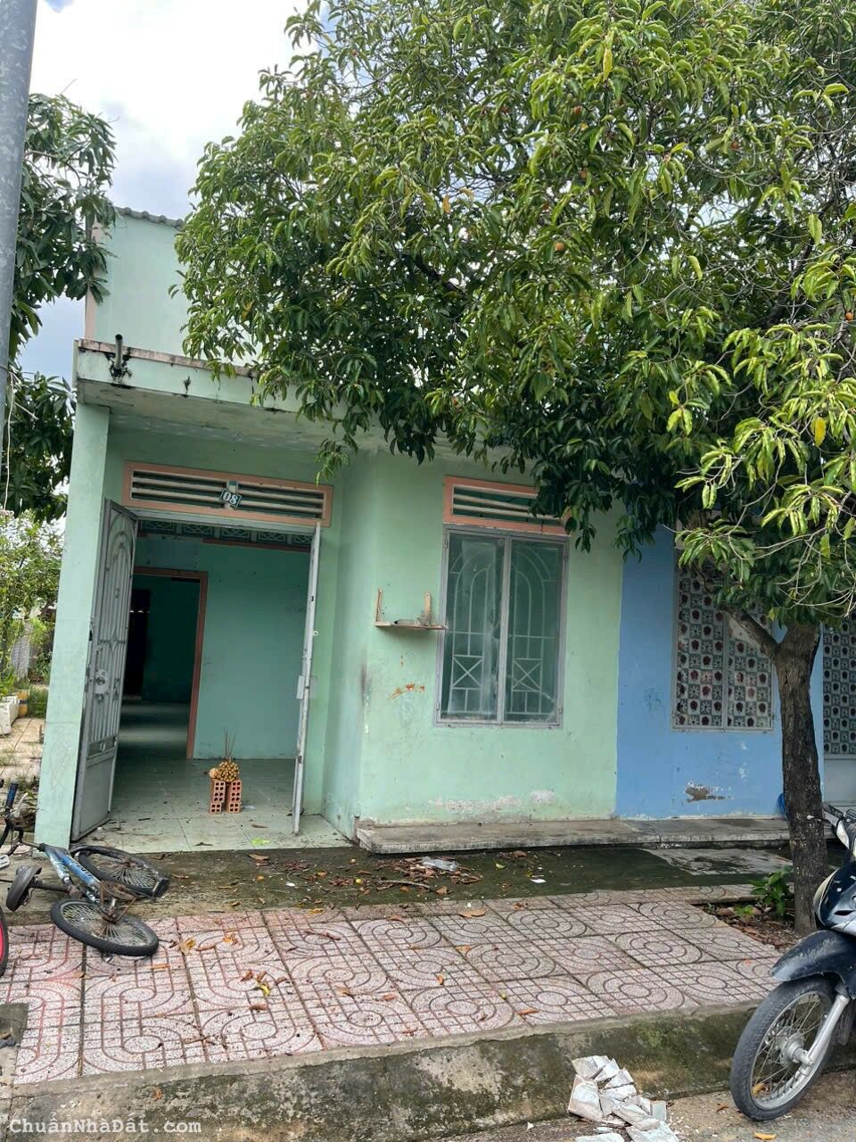 Nhà đường số 12m, khu dân cư chỉnh trang, sổ hồng riêng. DT 10*20. Chỉ 3 tỷ. Nhà đường số 12m, khu dân cư chỉnh trang, sổ hồng riêng. DT 10*20. Chỉ 3 tỷ.