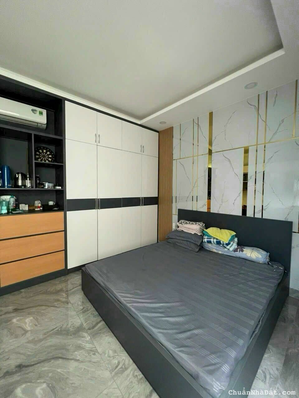 Chọn lọc CHDV có dòng tiền cao, Quận 7. Hàng ngộp. 24 phòng 70 tr. Chọn lọc CHDV có dòng tiền cao, Quận 7. Hàng ngộp. 24 phòng 70 tr.