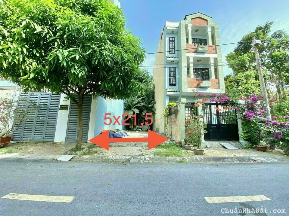 Đất đường số KDC PHú mỹ, Quận 7. 5*21,5. 10 tỷ.