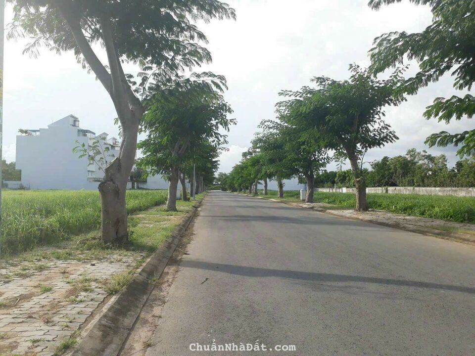 Đất KDC Vạn Phát Hưng, Phú xuân. 33,5 tr/ m2. đường số 14 m Đất KDC Vạn Phát Hưng, Phú xuân. 33,5 tr/ m2. đường số 14 m