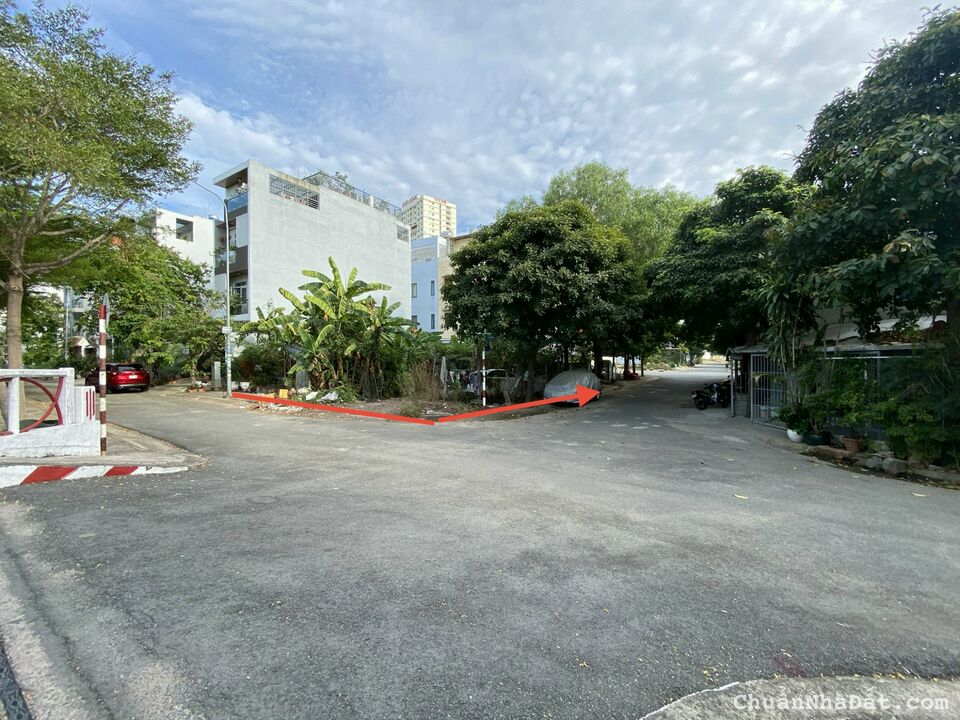 Lô đất góc đường số 12m,KDC Phú mỹ Quận 7. 7*18 chỉ 10,7 tỷ.