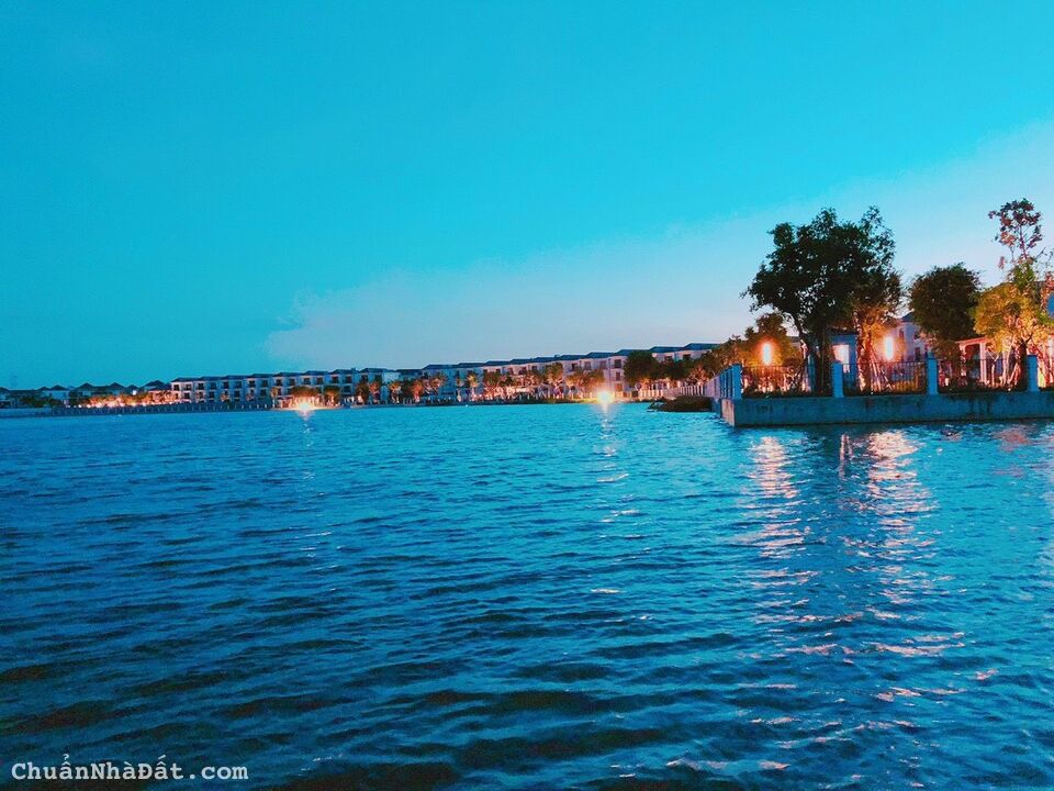 Đất KDC Bộ Công an Phạm Hữu Lầu. View sông, đường lớn. 47 tr/ m2. Đất KDC Bộ Công an Phạm Hữu Lầu. View sông, đường lớn. 47 tr/ m2.