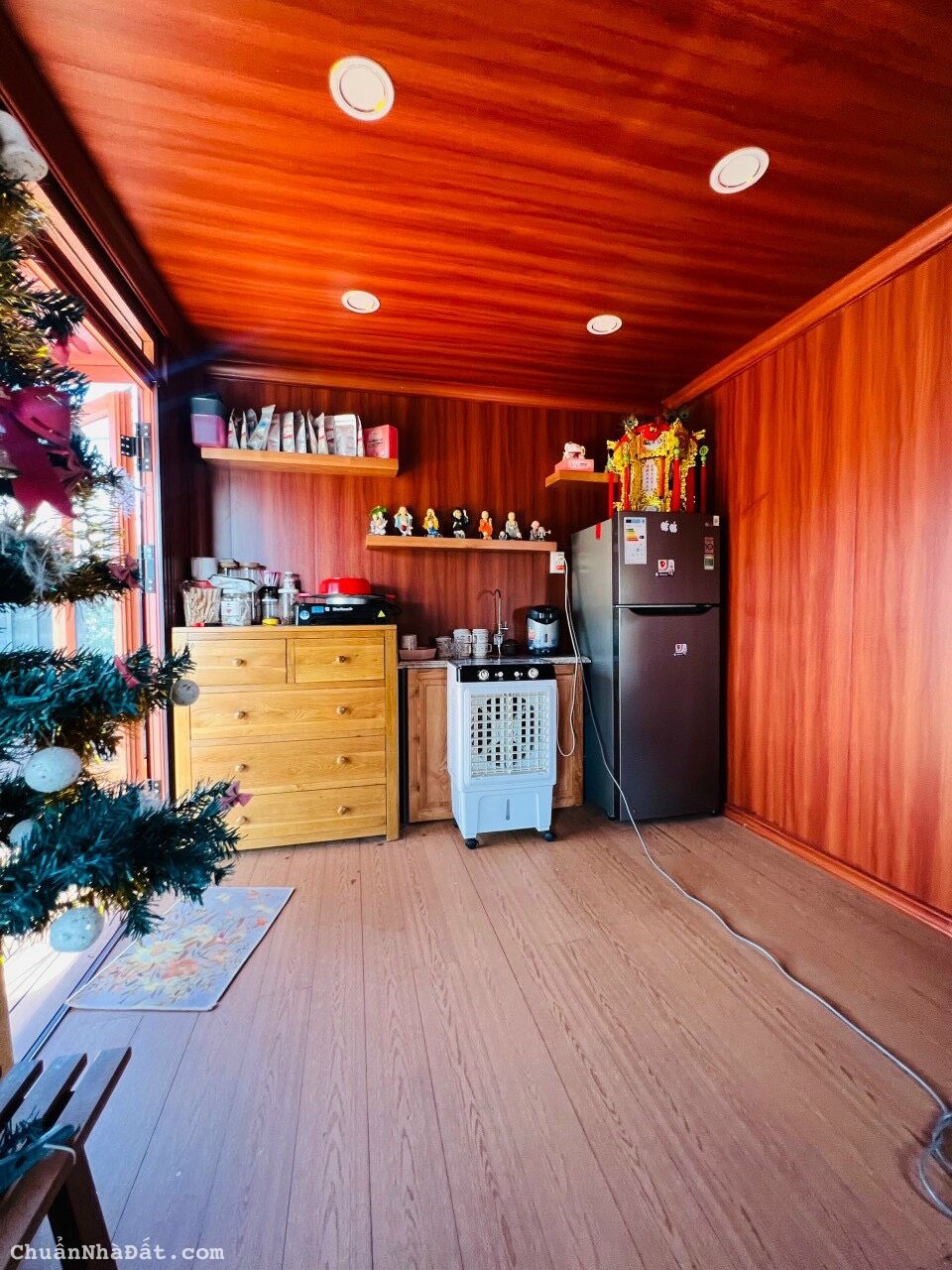 Bán Nhà 18/23 đường Vườn Chuối , P4, Quận 3 Hẻm xe hơi 19 tỷ 3 lầu có gara xe hơi