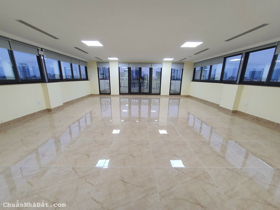 Cho thuê cả toà nhà vp phố Khúc Thừa Dụ, Cầu Giấy, Hà Nội, DT 100m2 x 6 tầng, TM, giá 110 tr/tháng Cho thuê cả toà nhà vp phố Khúc Thừa Dụ, Cầu Giấy, Hà Nội, DT 100m2 x 6 tầng, TM, giá 110 tr/tháng