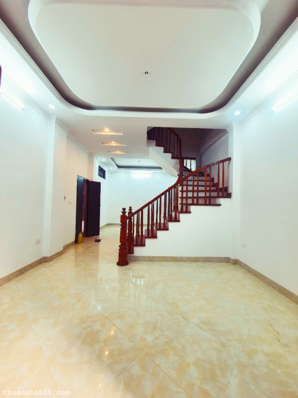 Cho thuê liền kề Trung Văn Vinanconex 3 100m2, 5 tầng làm vpkd, 35 triệu/tháng