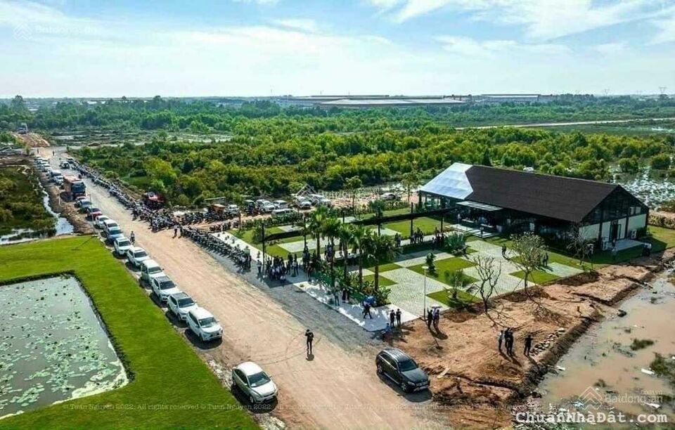 HOT HOT HOT Đất nền Long An có sổ cách TPHCM 300m