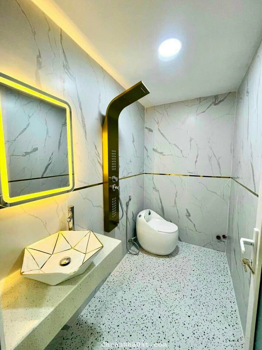 Bán nhà riêng chính chủ gần MT Võ Văn Vân, gần bệnh viện Sài Gòn, DT 80m2, SHR