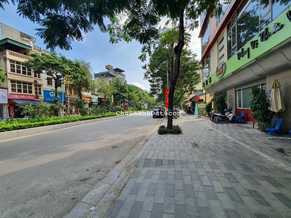 BÁN ĐẤT MẶT PHỐ LẠC LONG QUÂN 160M2 MT 8.3M VỊ TRÍ ĐẮC ĐỊA GẦN QUẬN ỦY TÂY HỒ, TTTM LOTTE