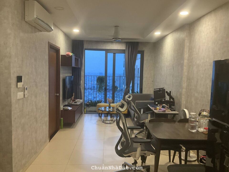 Chính chủ Cho thuê căn hộ The Pegasuite 1, Tạ Quang Bửu, Phường 6, Quận 8 : -	Căn nhà trống 68m2