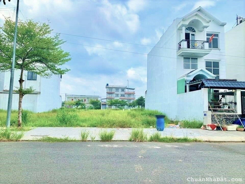 TÔI CHỦ BÁN GẤP 580m2 ĐẤT T/CƯ 100%,GẦN CỔNG CHÀO BÌNH DƯƠNG 1,3tỷ, SHR, ĐƯỜNG NHỰA,DÂN ĐÔNG TÔI CHỦ BÁN GẤP 580m2 ĐẤT T/CƯ 100%,GẦN CỔNG CHÀO BÌNH DƯƠNG 1,3tỷ, SHR, ĐƯỜNG NHỰA,DÂN ĐÔNG