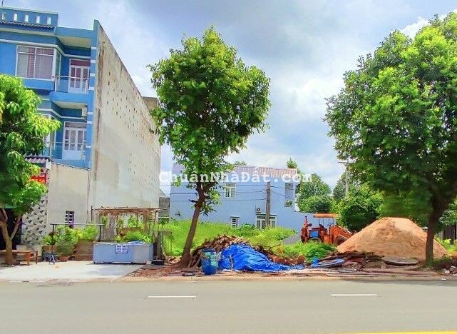 CẦN TIỀN BÁN GẤP CÁC LÔ ĐẤT GIÁ 1tỷ/sổ. GẦN CHỢ, TRƯỜNG HỌC,DÂN CƯ ĐÔNG THỔ CƯ 100%.