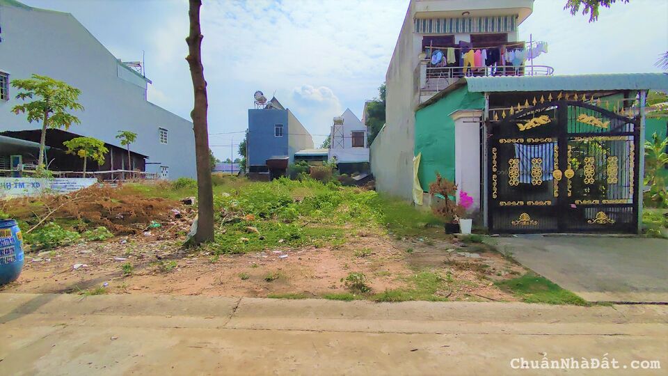 TÔI CHỦ CẦN BÁN 660m2 ĐẤT GẦN KDL ĐNAM 1,28tỷ,SÁT QUỐC LỘ 13 ĐƯỜNG NHỰA 16M,TCƯ 100%, SHR