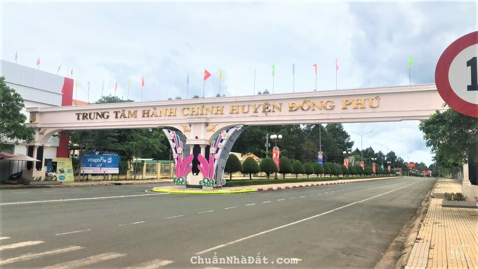 ĐẤT CHÍNH CHỦ 1200m2 THỔ CƯ, GIÁ 500tr GẦN ỦY BAN XÃ, SHR, ĐƯỜNG NHỰA, CÓ CÂY ĂN TRÁI 