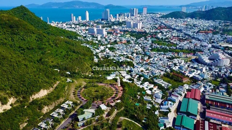 Bán nhà Vĩnh Hòa, Nha Trang đường nhựa 12 mét giá 2tỷ200. Gọi ngay 0969876162 Bán nhà Vĩnh Hòa, Nha Trang đường nhựa 12 mét giá 2tỷ200. Gọi ngay 0969876162