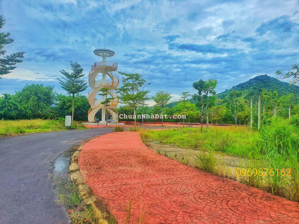 Bán đất Hoàng Phú Nha Trang phường Vĩnh Hòa 84m2 giá 13.8 triệu/m2. Gọi ngay 0969876162 Bán đất Hoàng Phú Nha Trang phường Vĩnh Hòa 84m2 giá 13.8 triệu/m2. Gọi ngay 0969876162