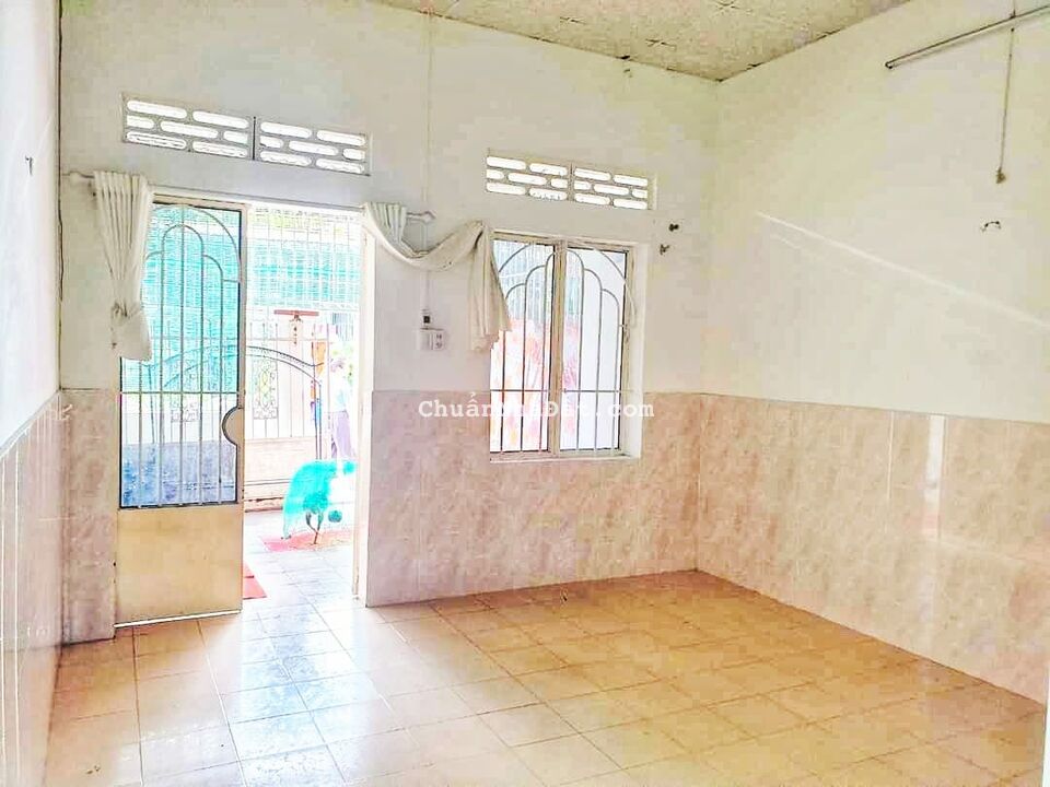 Bán đất thổ cư Nha Trang, phường Vĩnh Hòa đường bê tông 5 mét có nhà cấp 4 giá 1tỷ600