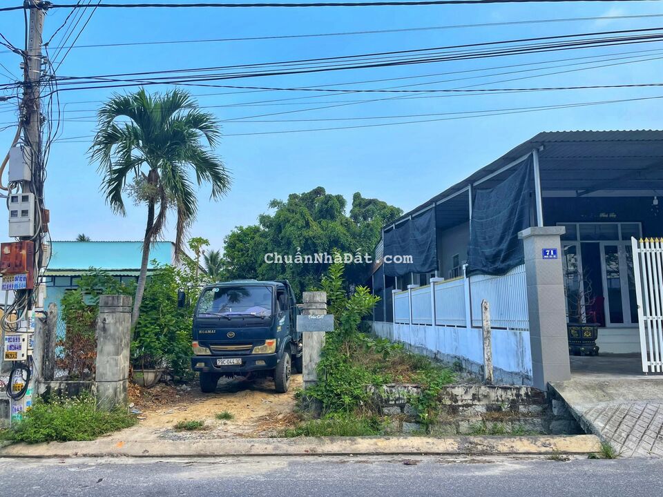 Bán đất thổ cư Nghĩa Trung Cam Đức đường Ngô Tất Tố 302 m2 giá 500 triệu/mét ngang