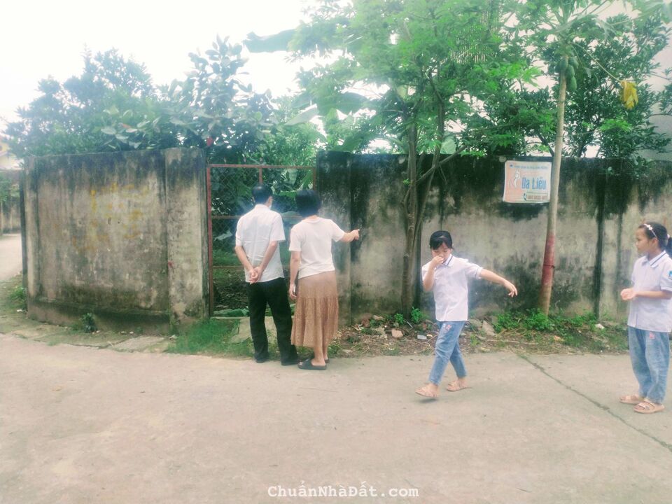 Ba lô đất giá rẻ, trục chính khu dân sinh sống đông đúc, đường chạy quanh, gần ngay đường tỉnh