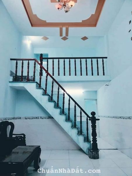 Bán nhà mới xây có gác lửng chỉ 780 triệu