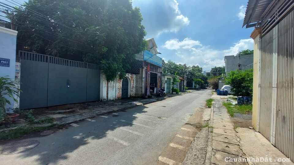 Bán đất 295m2, mặt tiền Nguyễn Công Trứ, Dĩ An ngang 9,5m, giá 7,9 tỷ