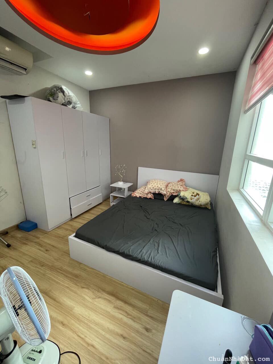 Định cư bán gấp! Chung cư Sky Center Q.Tân Bình, 74m2 giá 1,35 tỷ/*895 Định cư bán gấp! Chung cư Sky Center Q.Tân Bình, 74m2 giá 1,35 tỷ/*895