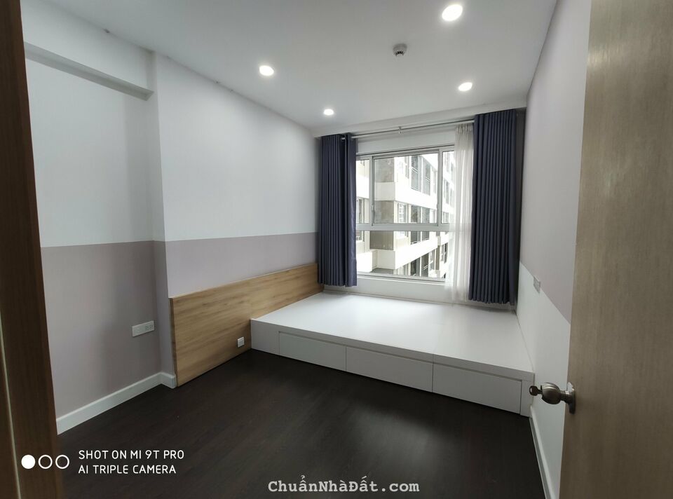 Định cư bán gấp! Chung cư Sky Center Q.Tân Bình, 74m2 giá 1,35 tỷ/*895 Định cư bán gấp! Chung cư Sky Center Q.Tân Bình, 74m2 giá 1,35 tỷ/*895