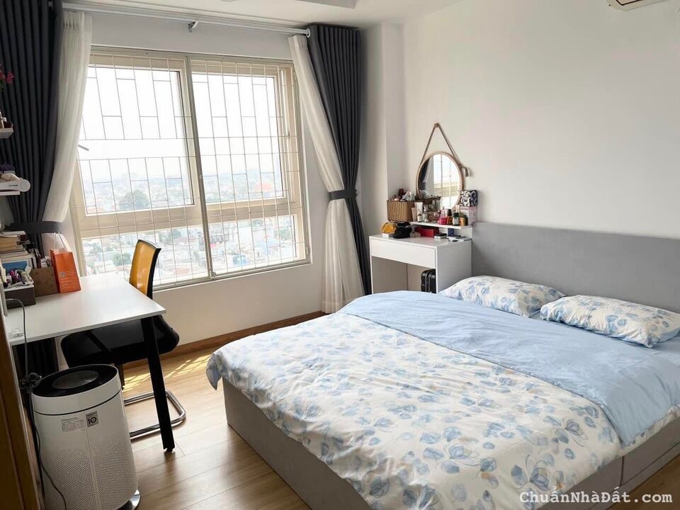 CHÚ 7 BÁN CHCC RIVER GATE Q4 GIÁ 1TỶ390, 2PN - 2WC VỚI 76M2 CHÚ 7 BÁN CHCC RIVER GATE Q4 GIÁ 1TỶ390, 2PN - 2WC VỚI 76M2