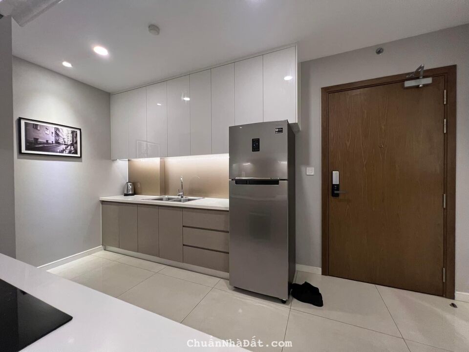 NGỘP BANK BÁN GẤP CC 2PN 2WC SAIGON ROYAL Q4 GIÁ 1TỶ370 DT 72M2