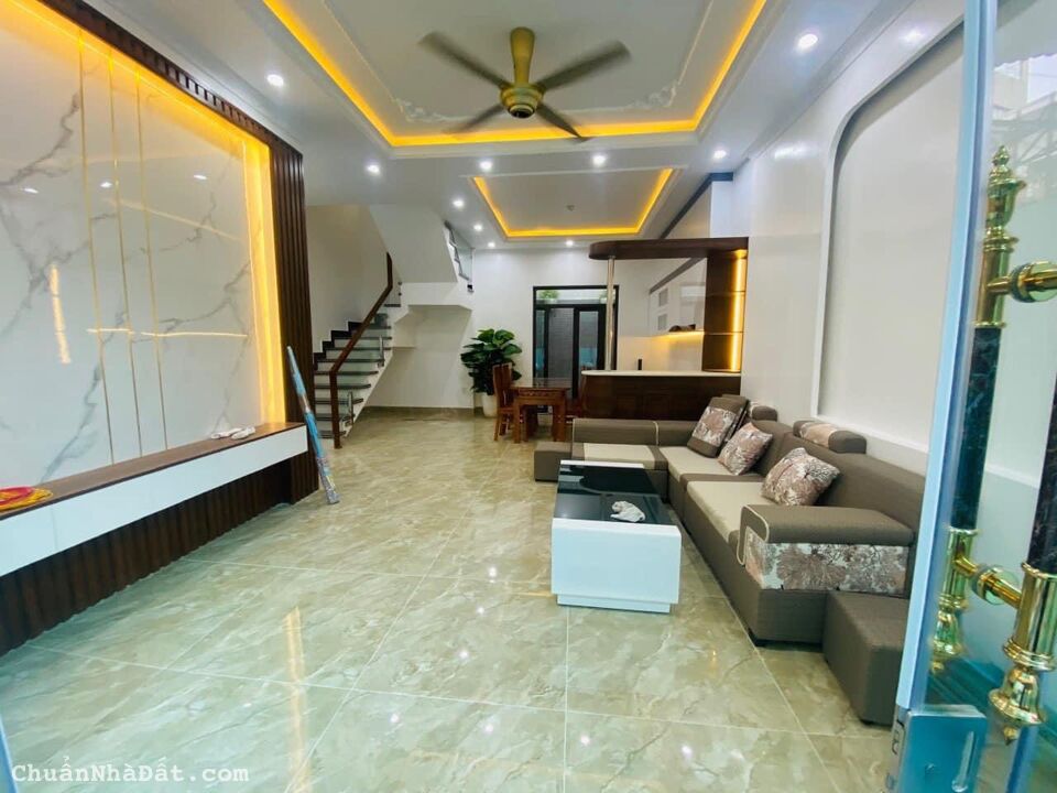 Bán Gấp Căn 4 Tầng Chợ Hàng 59m2 Bán Gấp Căn 4 Tầng Chợ Hàng 59m2