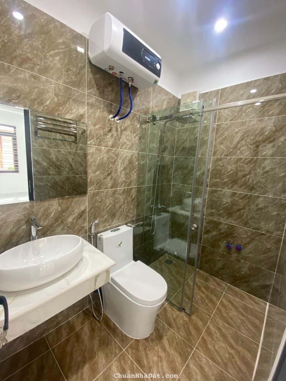 Bán Gấp Căn 4 Tầng Chợ Hàng 59m2 Bán Gấp Căn 4 Tầng Chợ Hàng 59m2