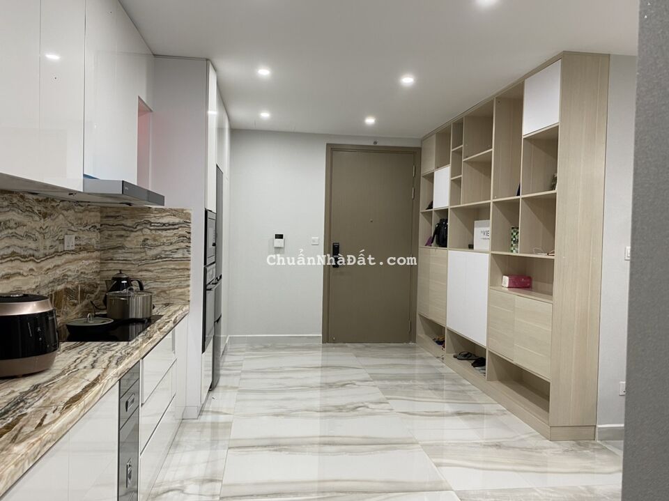 Cho thuê căn hộ The View Rivierapoint 2 phòng ngủ, full nội thất, giá chỉ 18 triệu