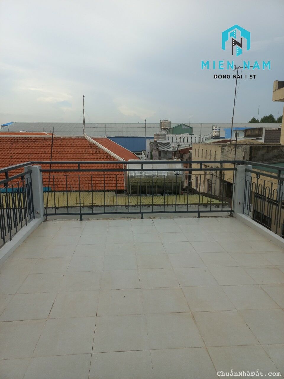 Cho Thuê Nhà Đẹp Mới 100% Vị Trí Đẹp mặt tiền Ngay Chợ Biên Hoà 