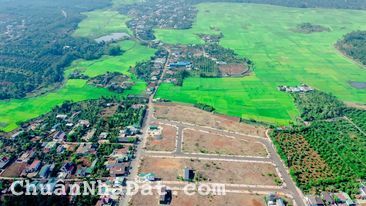 Đất nền full thổ cư KM19 ngay chợ EaKnuec chỉ 880tr/nền bao giấy tờ